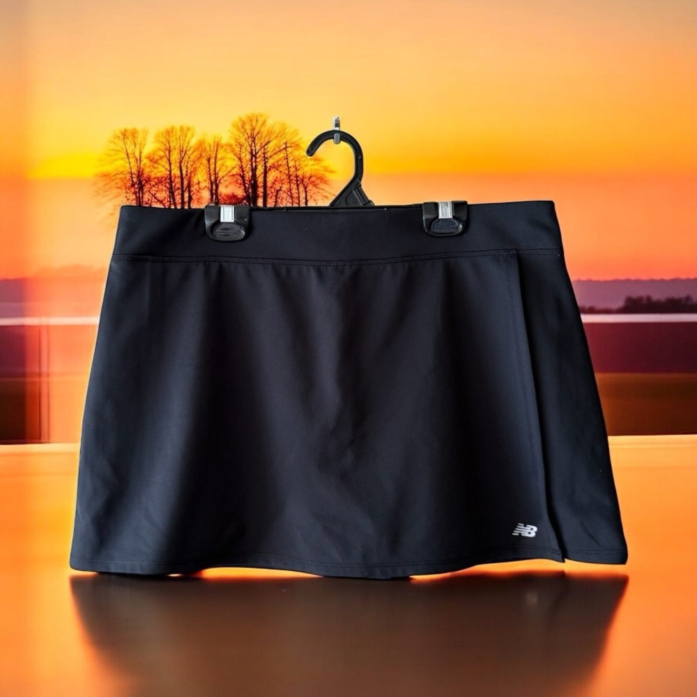 ❌SOLD❌New Balance Black Athletic Skort - Picture 5 of 13